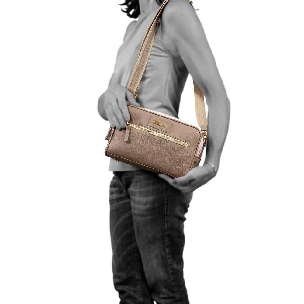 
                      
                        Borsa in pelle LETIZIA Taupe
                      
                    