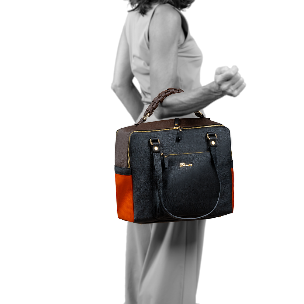 
                      
                        Borsa in pelle MIRANDA Vulcano
                      
                    