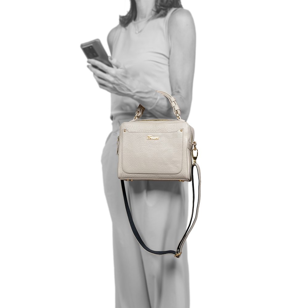 
                      
                        Borsa in pelle GILDA Gesso
                      
                    