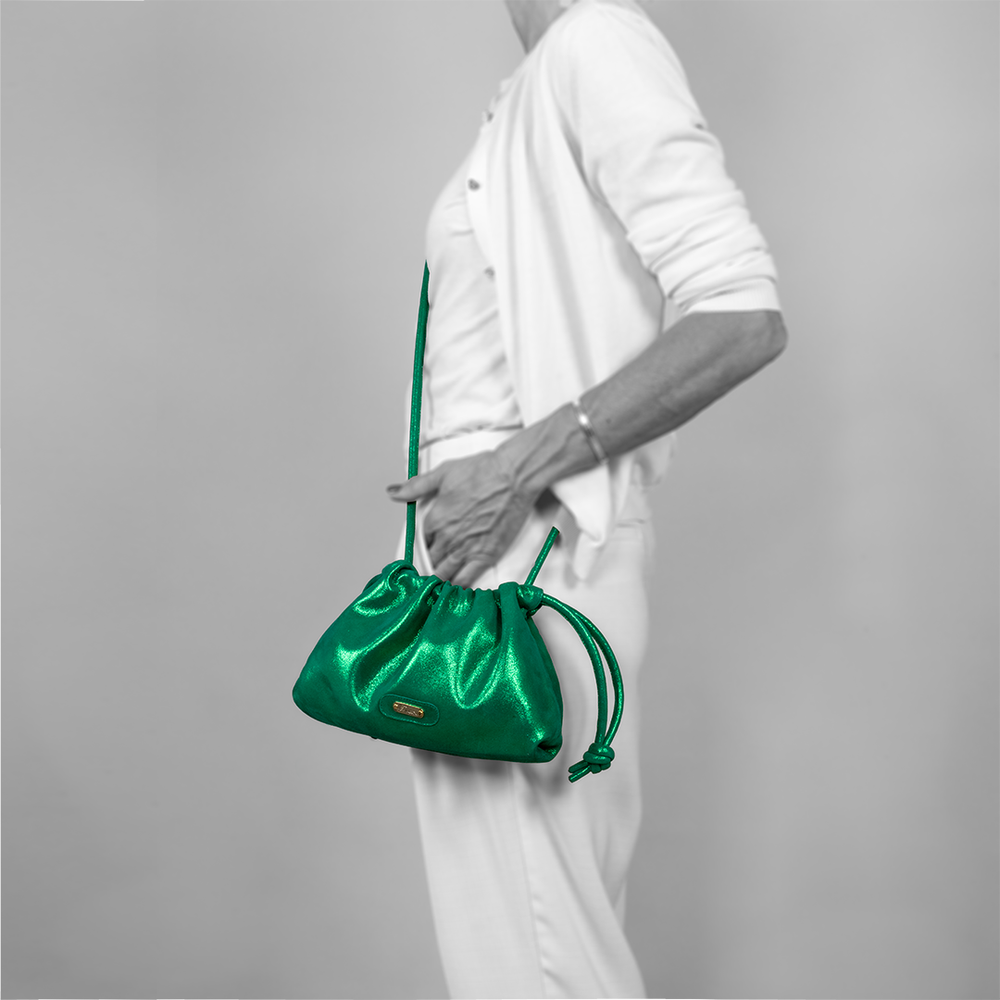 
                      
                        Borsa in pelle FILIPPA verde LAME'
                      
                    