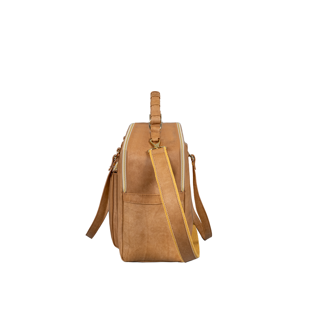 
                      
                        Borsa in pelle MIRANDA Cognac
                      
                    