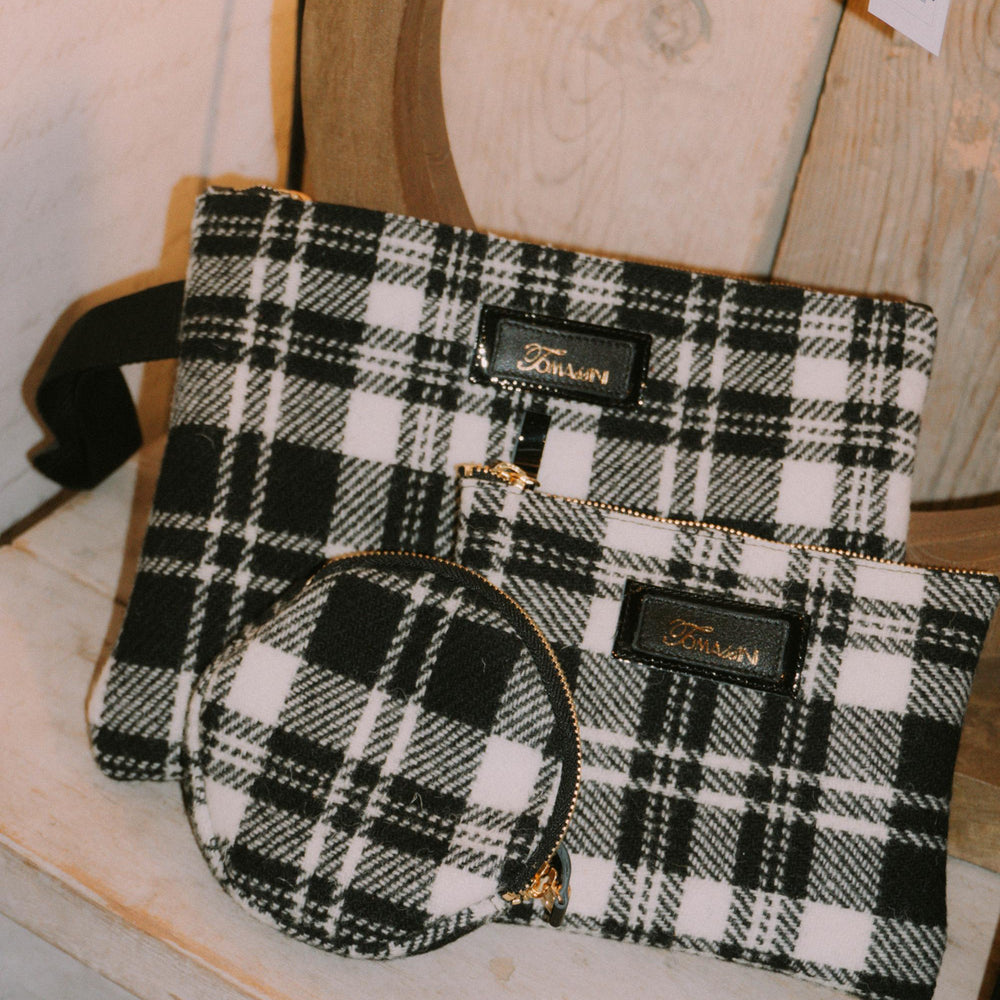 
                      
                        KIT ACCESSORI tartan
                      
                    