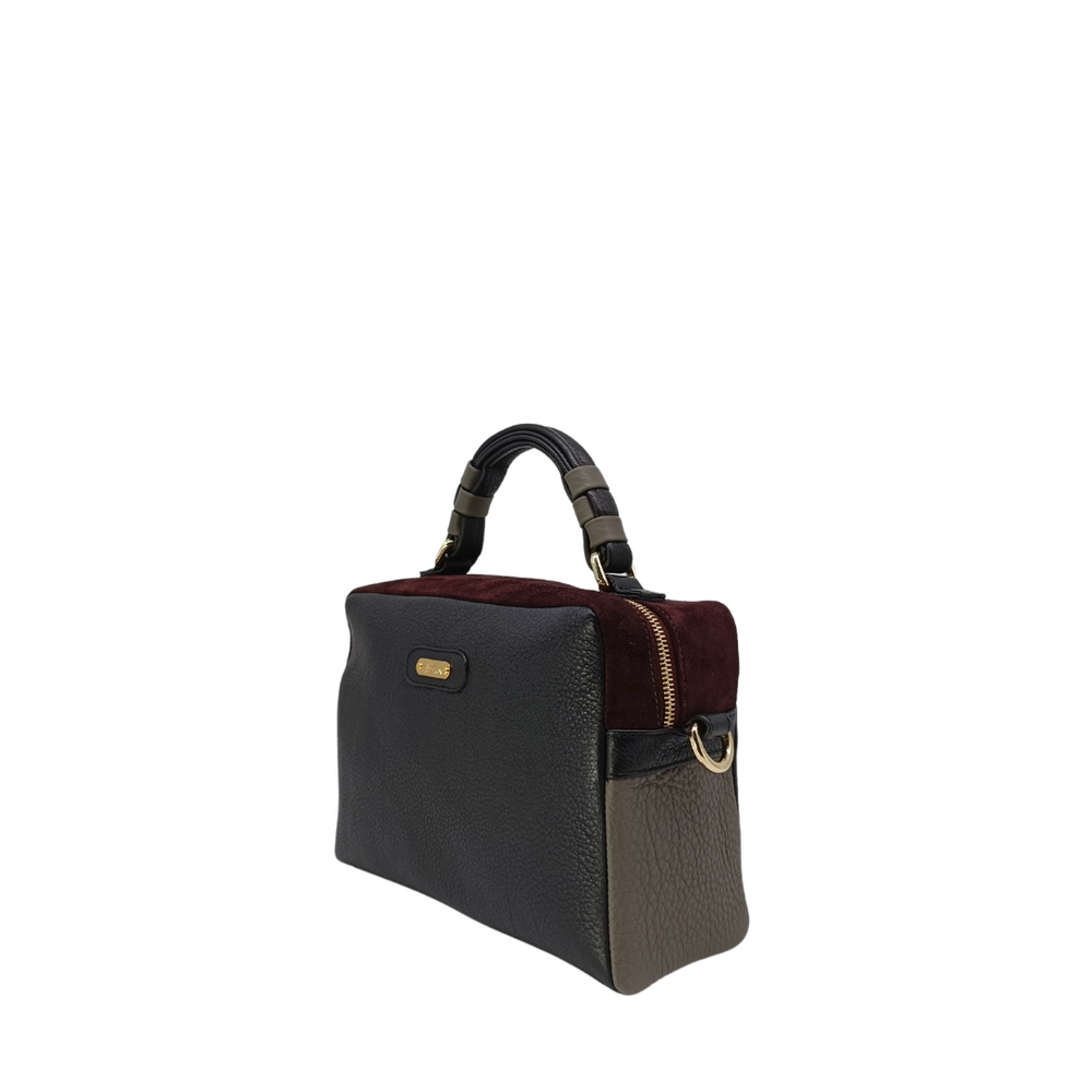 
                      
                        Borsa in pelle GRACE LAMBRUSCO
                      
                    