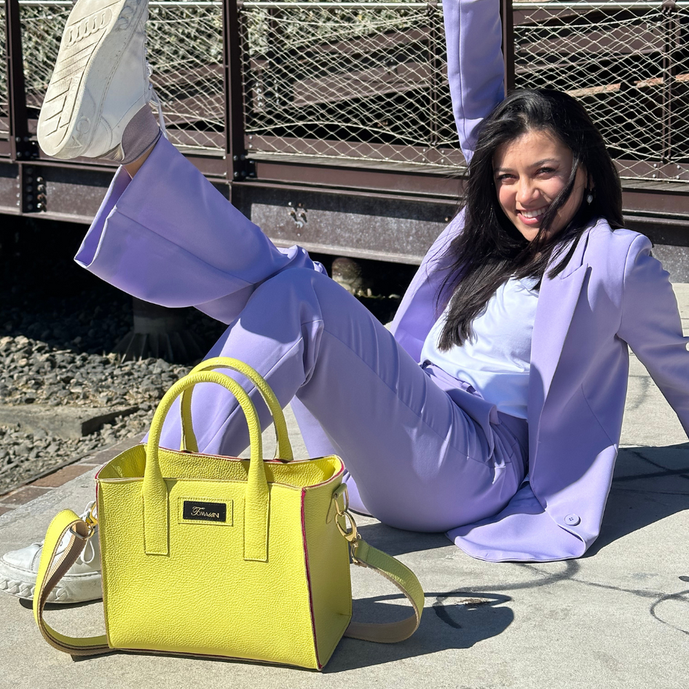 
                      
                        Borsa in pelle GINEVRA lime
                      
                    