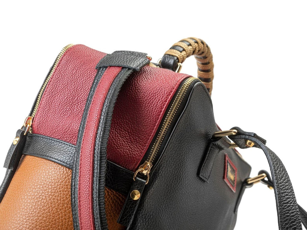 
                      
                        Borsa in pelle Mary rossa lato
                      
                    